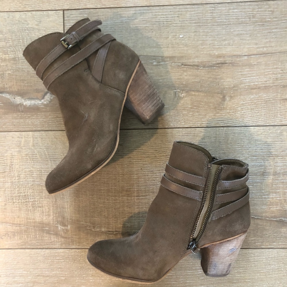 BP Tan booties